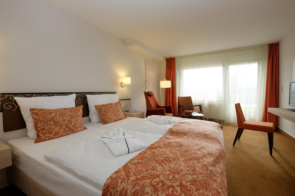 Hotel Baeren Titisee Room photo