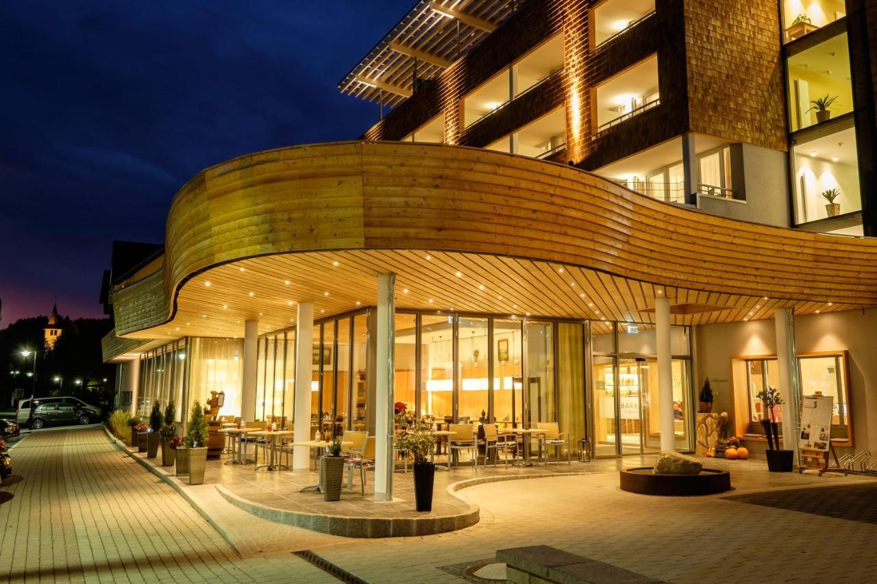 Hotel Baeren Titisee Exterior photo